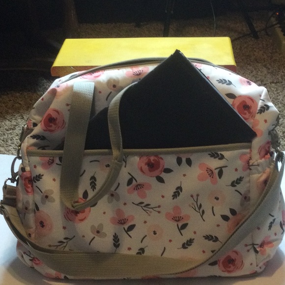 Laura Ashley diaper bag nwot - Picture 5 of 8